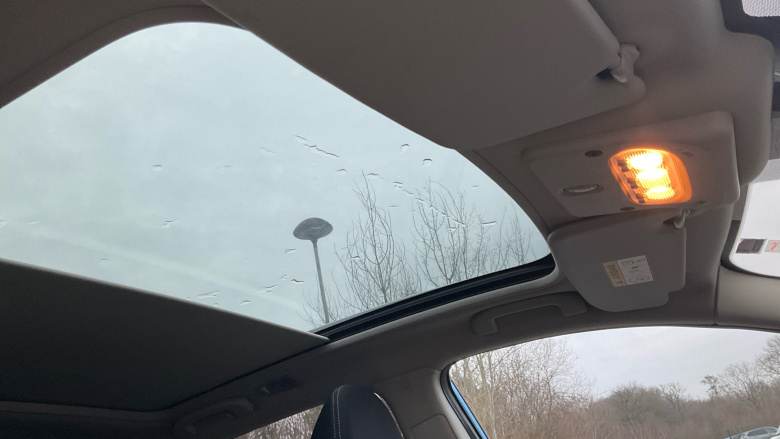 Nissan Qashqai 1.6 DiG-T N-Connecta 5dr Petrol Hatchback